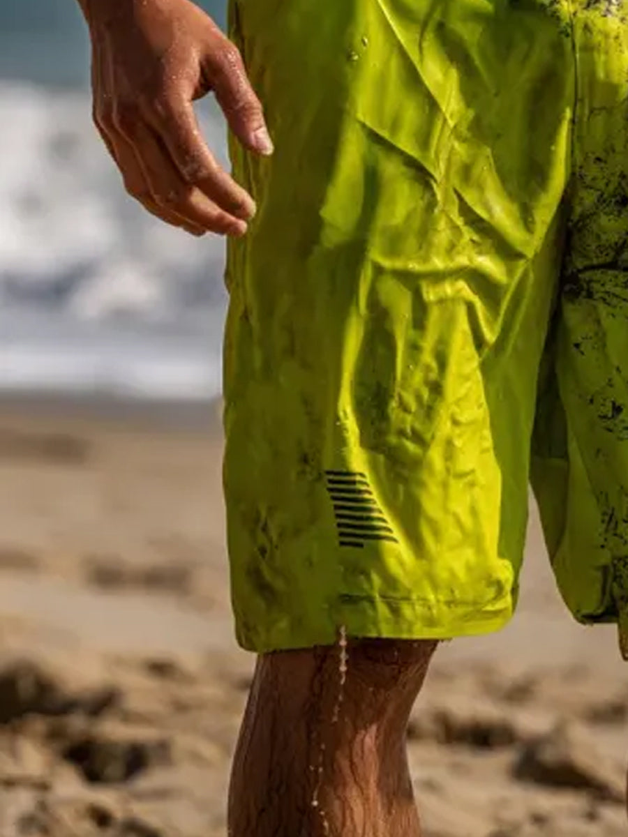 Men's Mottled Texture USA Flag Fish Print Beach Casual Quick-Drying Shorts